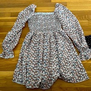 Long sleeve dress size xs